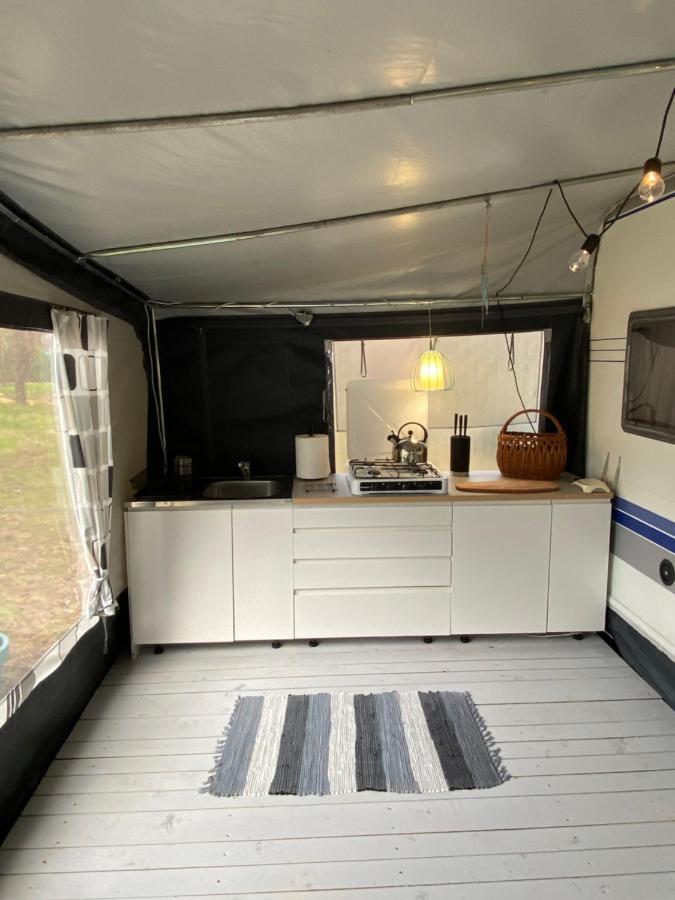 Przyczepa Abordaz Na Campingu Kormoran Hotel Hel Eksteriør billede